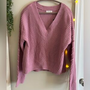 Pink V-Neck Sweater size xlarge